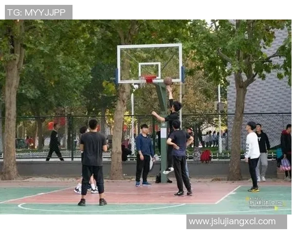 篮球梦与人生路刘强畅谈职业生涯中的挑战与成长 篮球梦与人生路刘强畅谈职业生涯中的挑战与成长