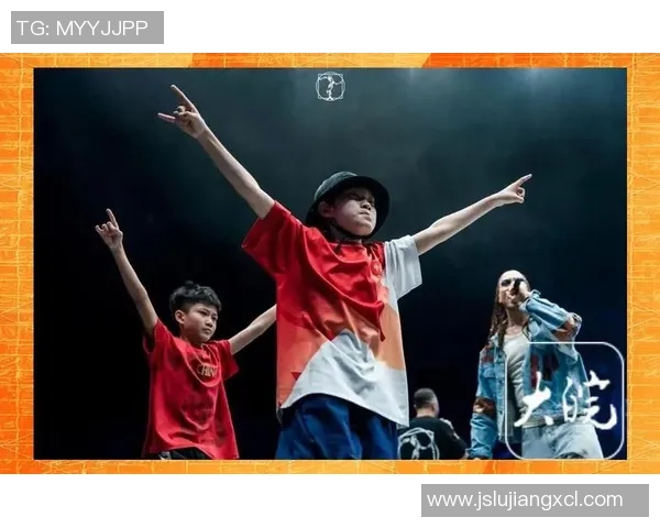 街舞文化的碰撞与融合:探秘上海街舞队的竞技与创意之旅 街舞文化的碰撞与融合:探秘上海街舞队的竞技与创意之旅